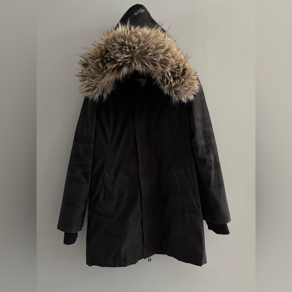Aritzia Tna Golden Parka Haven